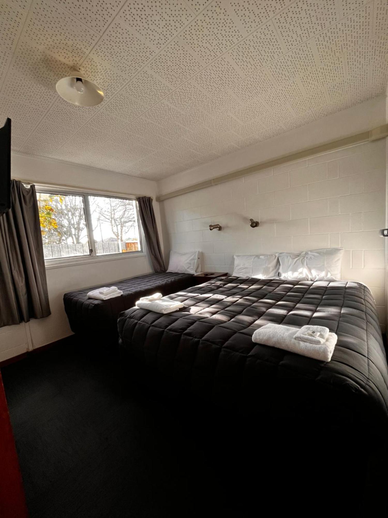 Brooklyne Motel Sanson Exterior photo
